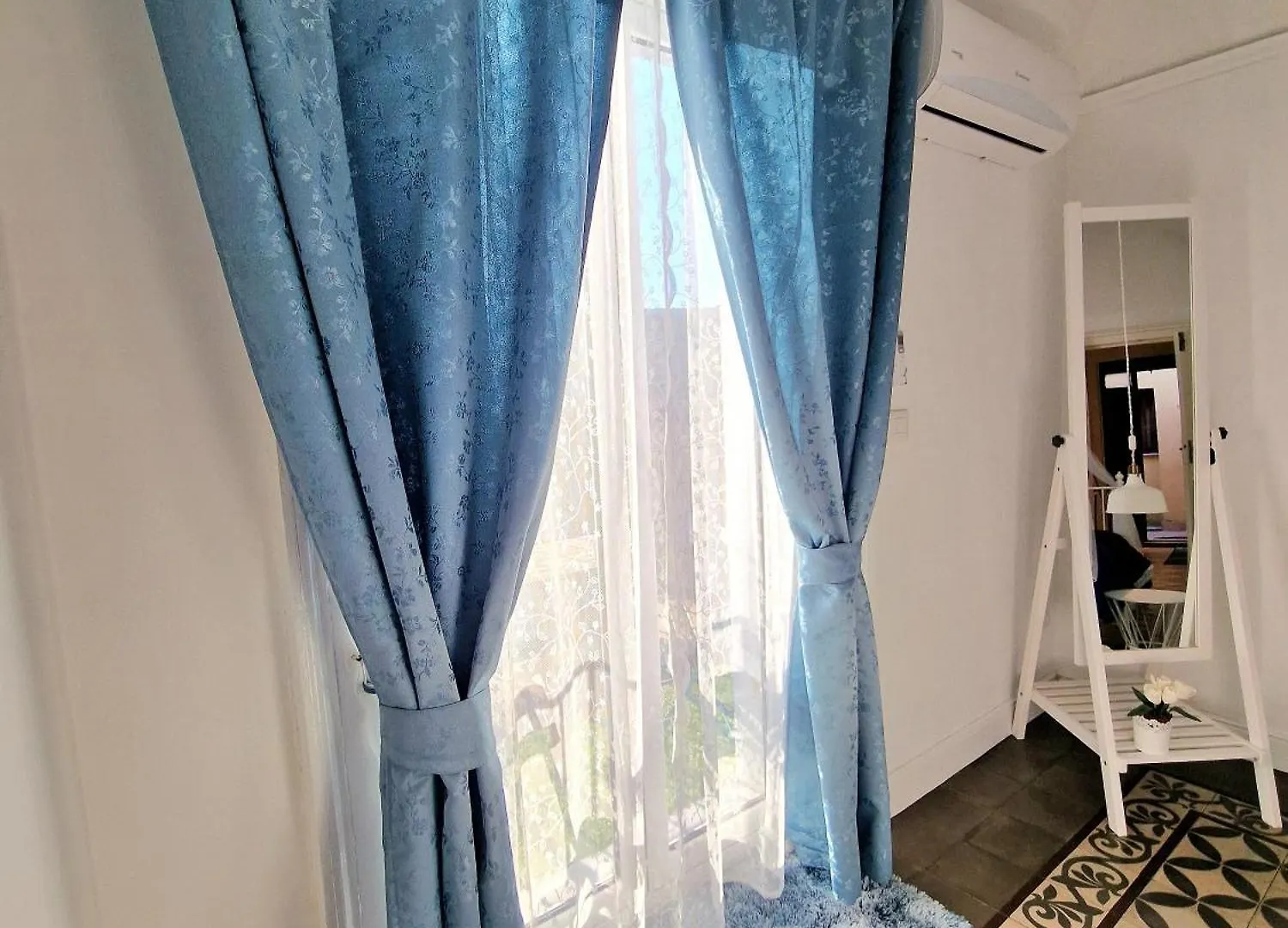 Siculi Central Apartment Aeroporto di Catania Fontana Rossa Italia